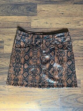 Snake-Print Mini Skirt in Brown and Black
